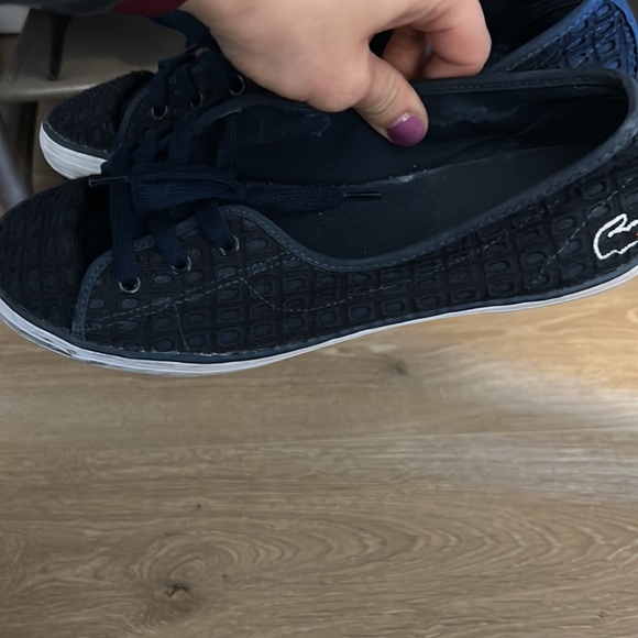 Lacoste shoes - Picture 4 of 5